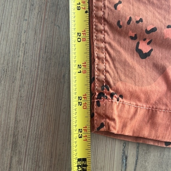 Mother The Catch All High Rise Ankle Pants in Mushroom Mayhem Size 26 - Picture 8 of 13